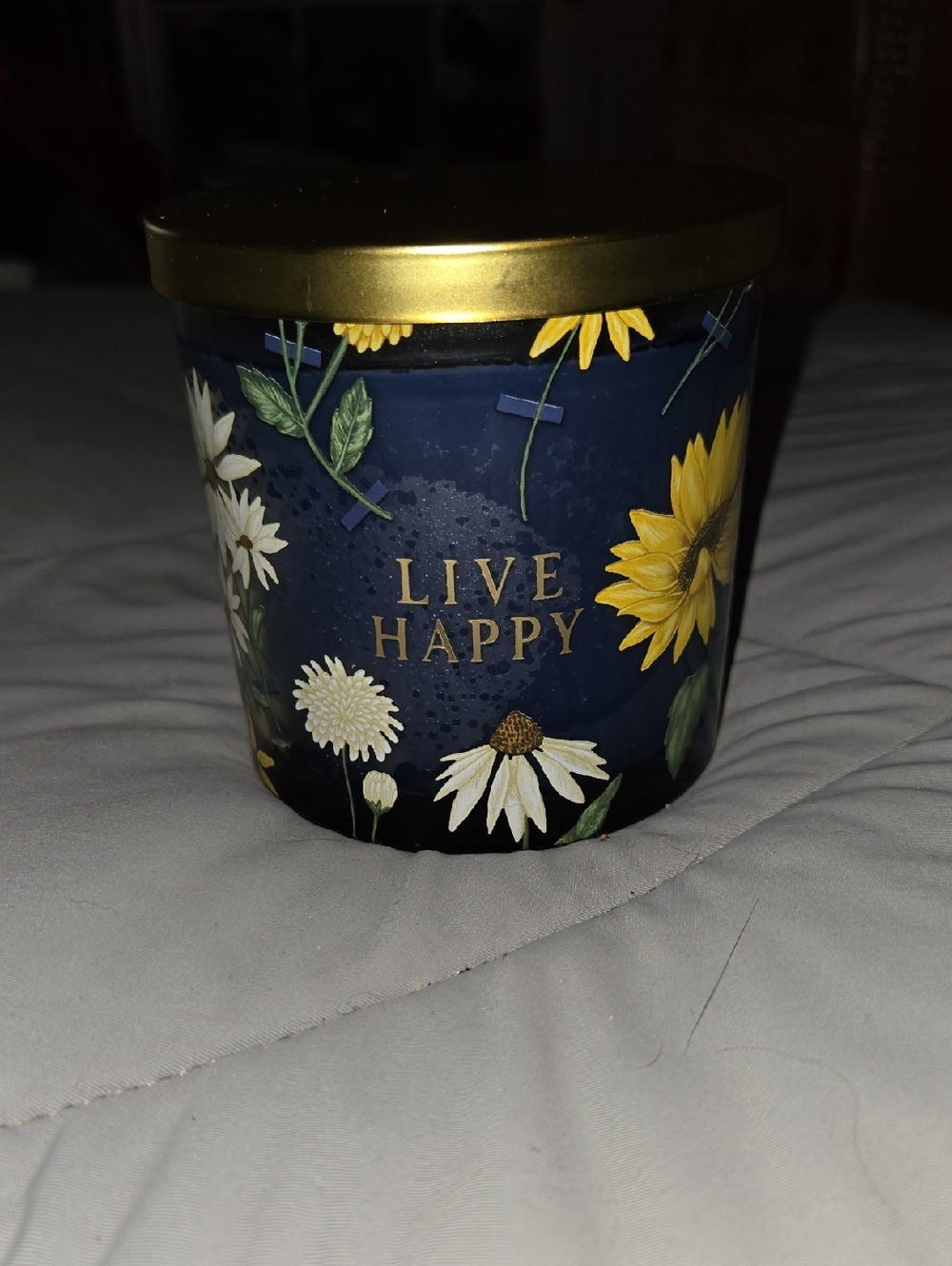 Live Happy Floral Clementine & Berries